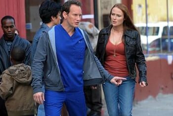 « A Gifted Man » : quand David E. Kelley mêle médecine, deuil et surnaturel dans une série CBS ambitieuse