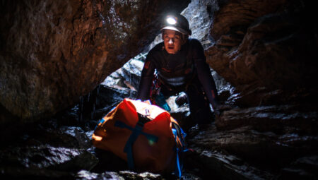 Exploration des Profondeurs:  