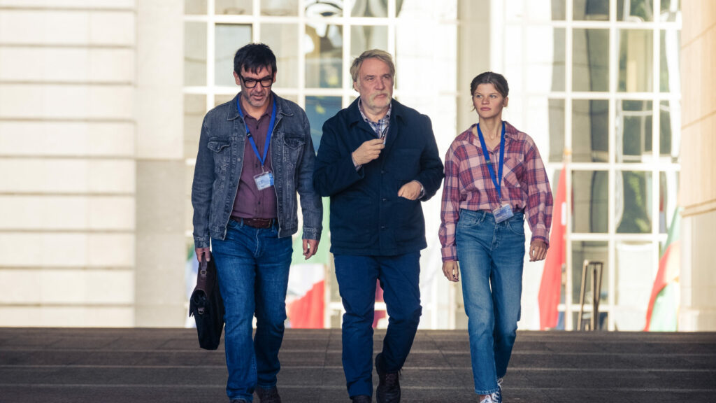 Quand le cinéma politique se glisse dans les couloirs de l’Europe : Une affaire de principe