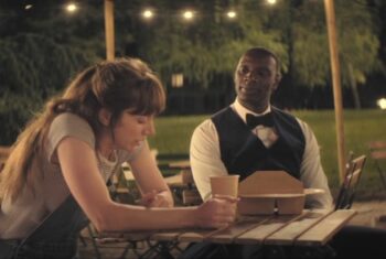 French Lover : Netflix Nous Promet La Romance, Nous Livre Une Perte de Temps Agréablement Prévisible