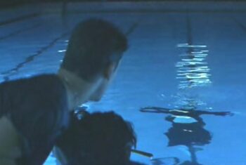 Swimfan : L’amour chloré, la jalousie en maillot de bain