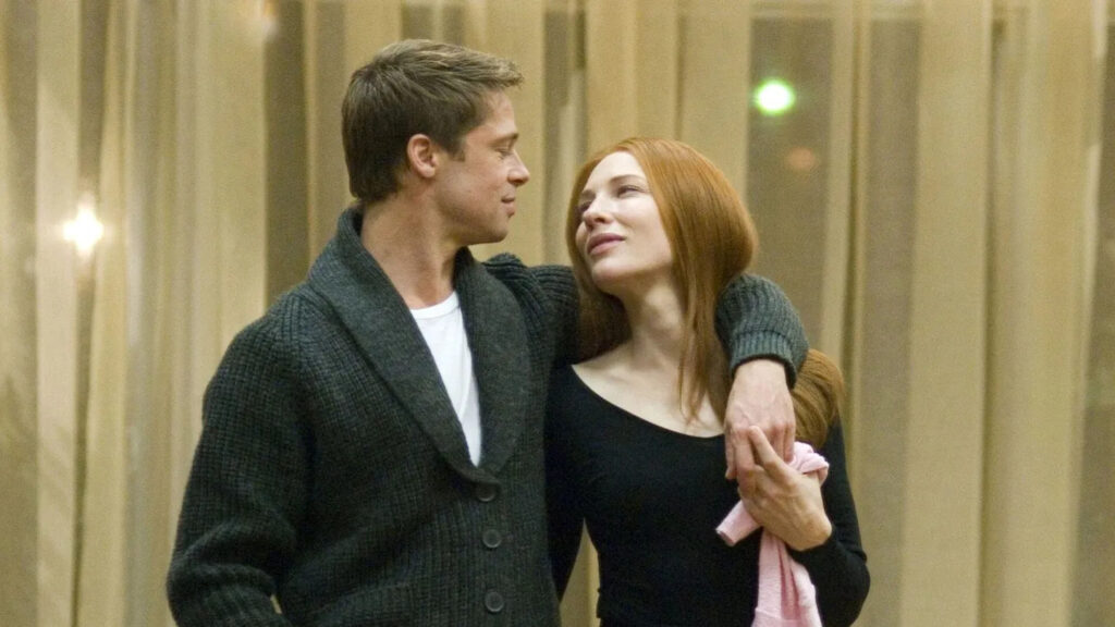 L’étrange histoire de Benjamin Button : quand la vie se lit à l’envers et fait rire l’ironie