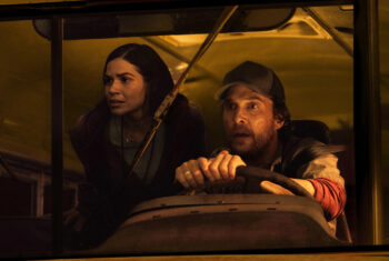 The Lost Bus : Paul Greengrass Transforme une Histoire Vraie en Thriller Apocalyptique Saisissant