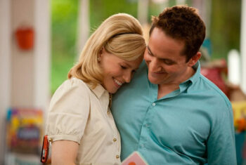 « Ce qui vous attend si vous attendez un enfant » : : une comédie chorale sur la grossesse entre satire légère et émotion calibrée